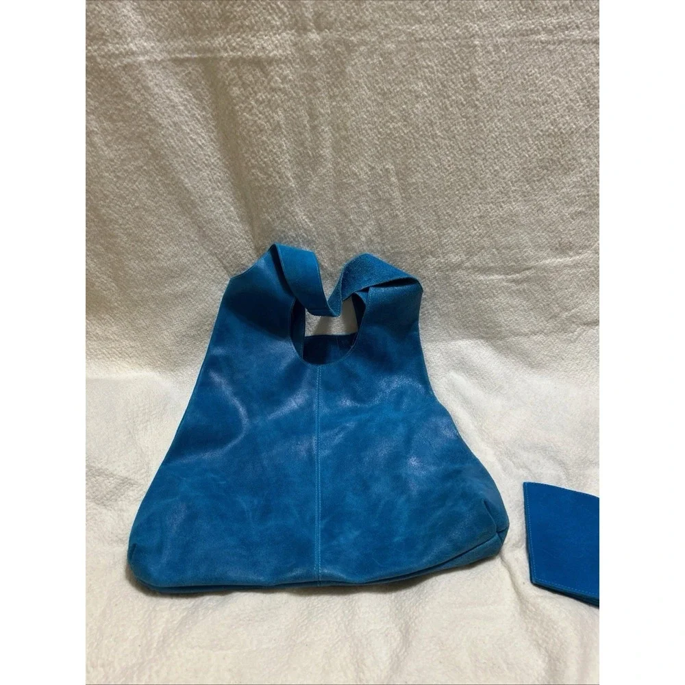 El Market Hobo Style Suede Bag With Wallet